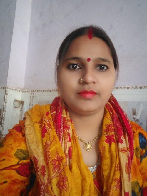 Sangeeta Singh  home tutor in Lucknow.